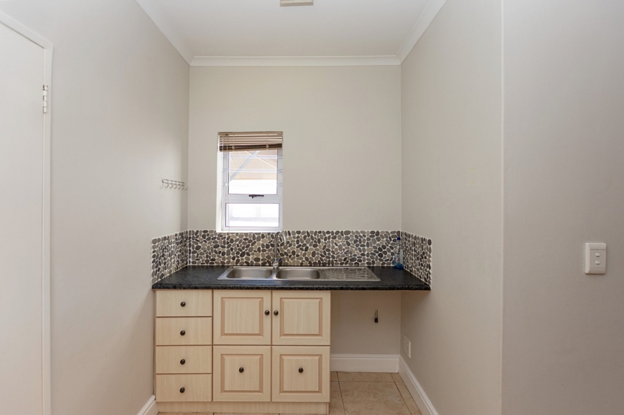 3 Bedroom Property for Sale in Country Club Western Cape